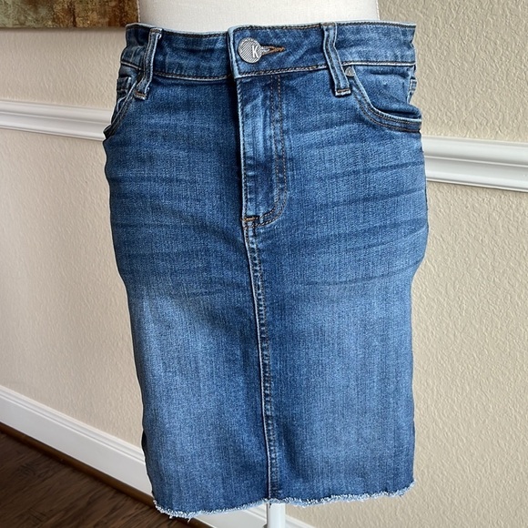 Kut From The Kloth Connie Skirt Size 0 - Picture 3 of 16